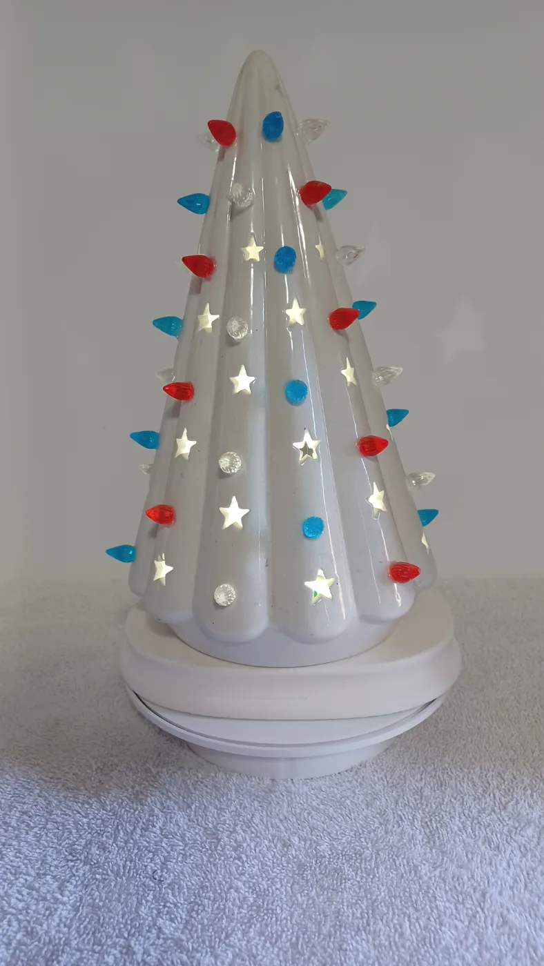 Patriotic Modern Tree
