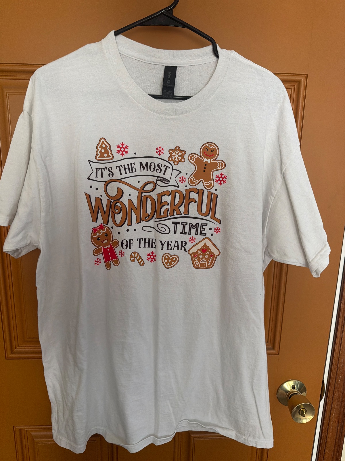 XL white short sleeve shirt