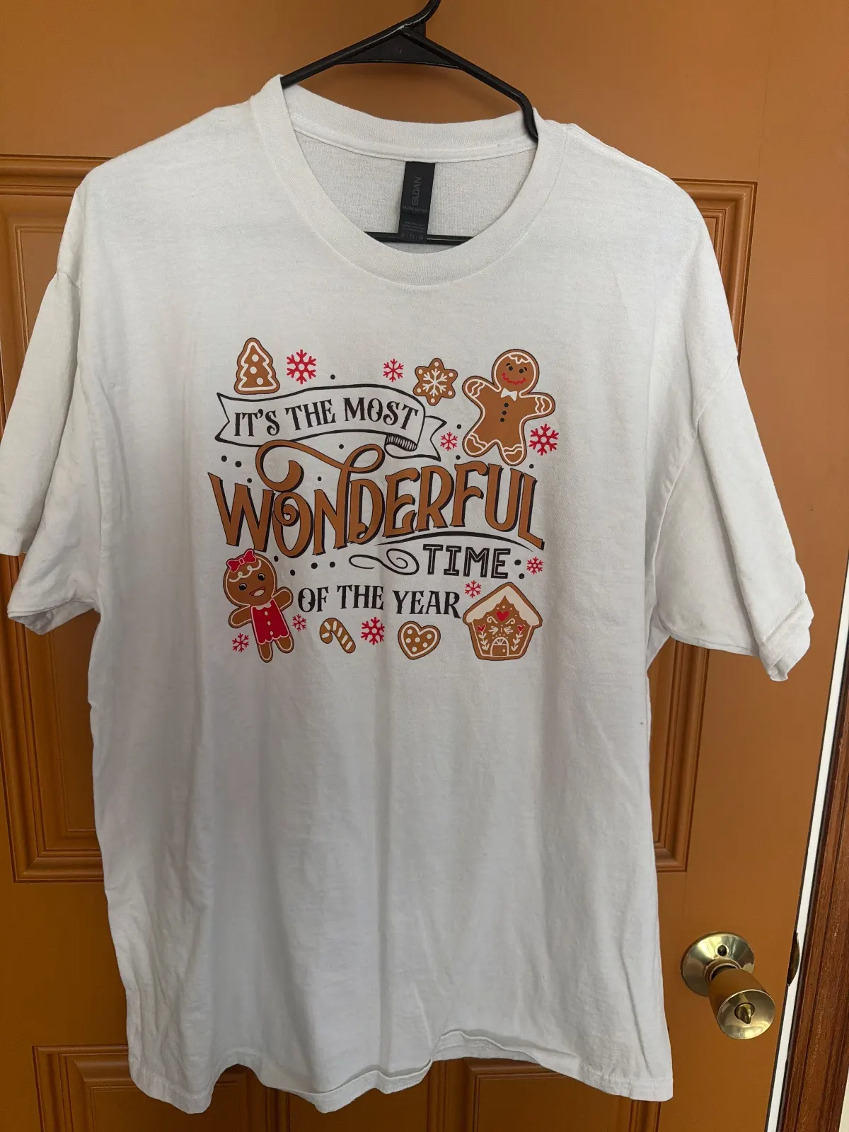 XL white short sleeve shirt