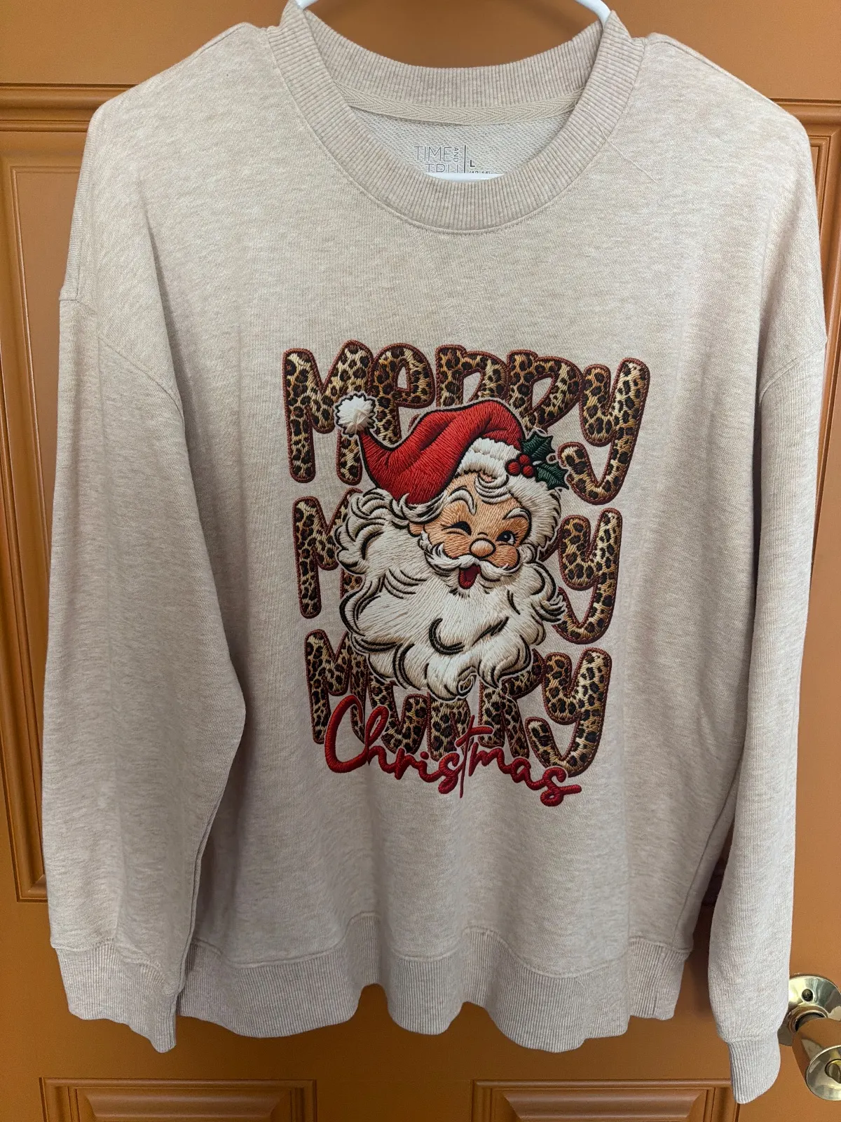 Large 10 long sleeve sweatshirt