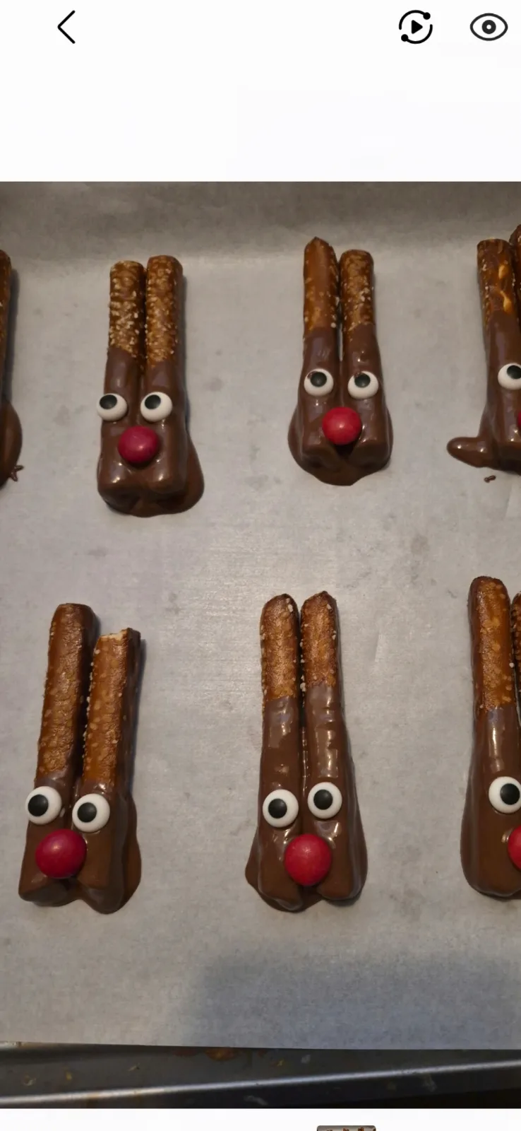 Reindeer pretzels