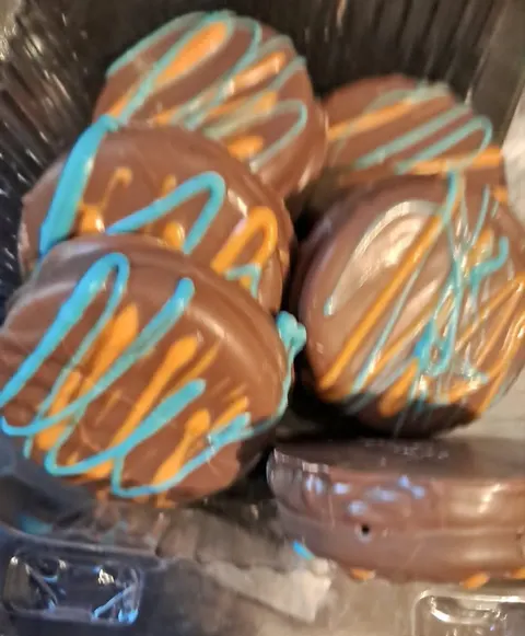 Dipped Oreos