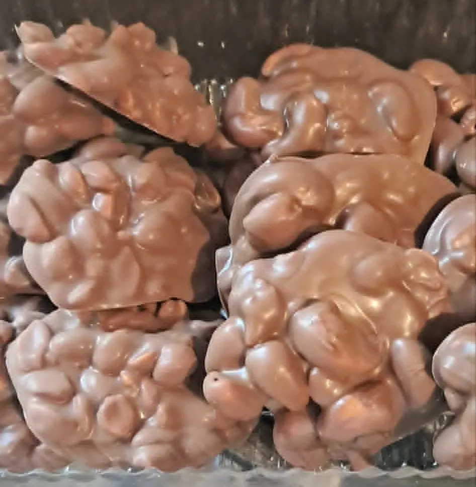 Peanut or Cashew Clusters