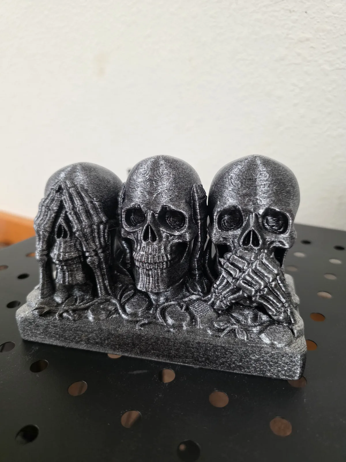 See, Hear, Speak No Evil Skulls