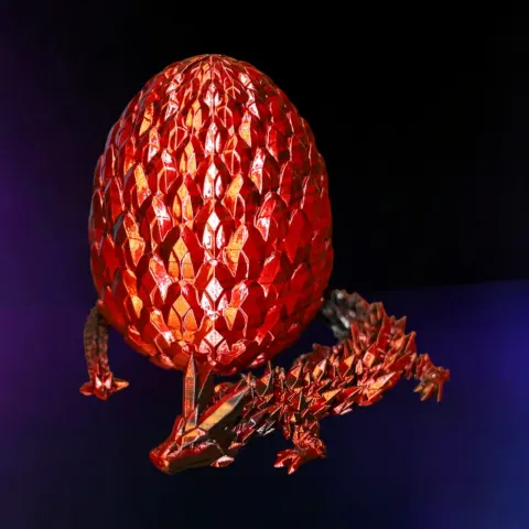 15 Red Black Crystal Dragon With Egg
