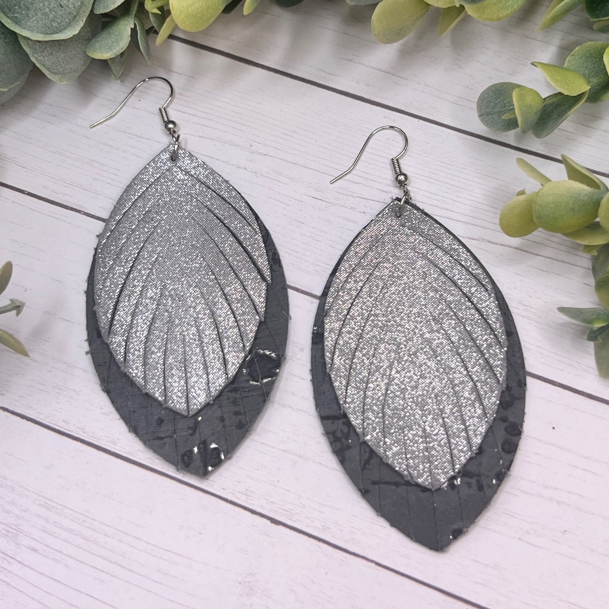 Fringe Cut Shimmery Silver + Deep Gray