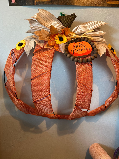 Fall pumpkin wreath