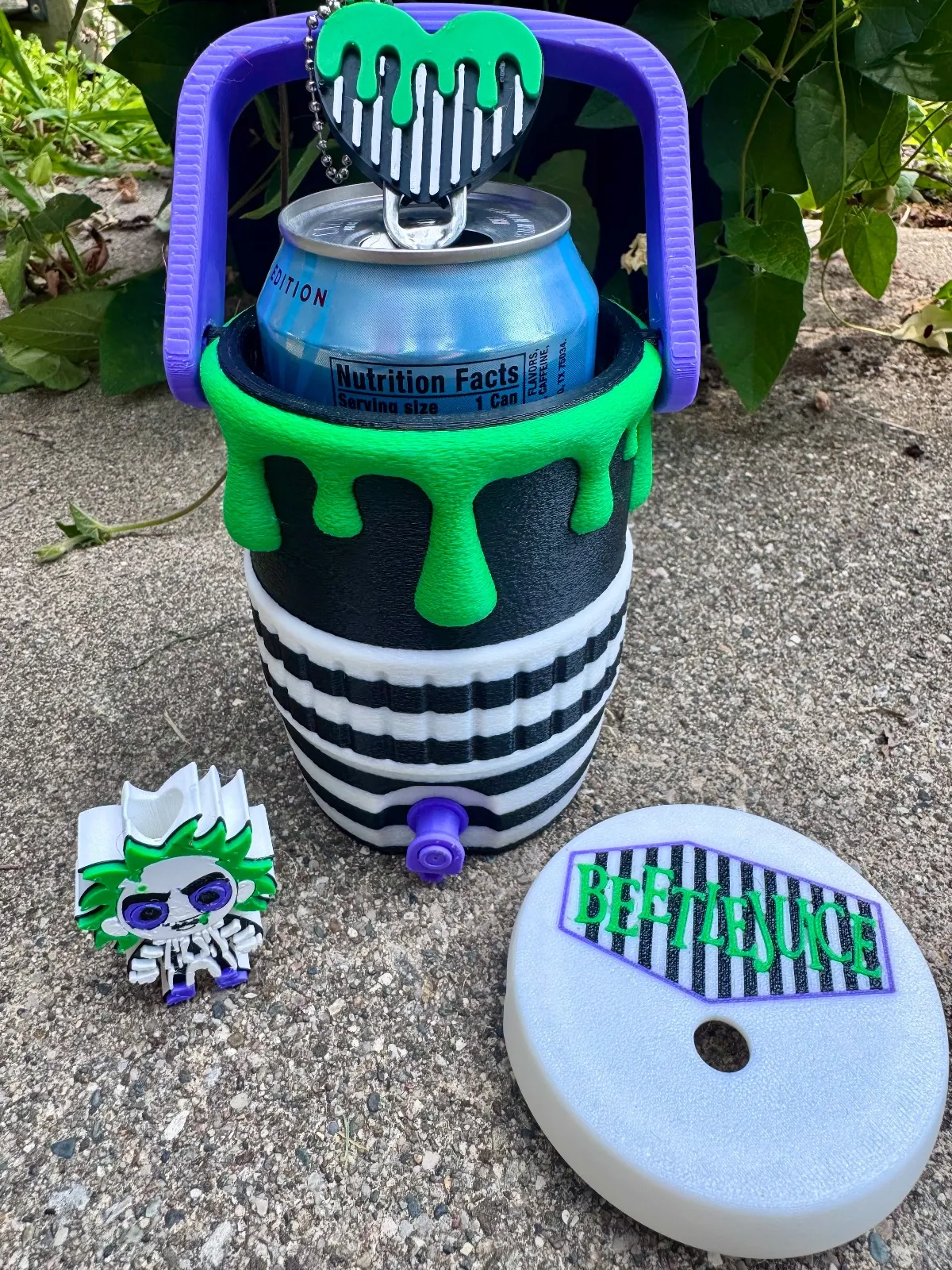 Beetlejuice 12oz Can Cooler Set