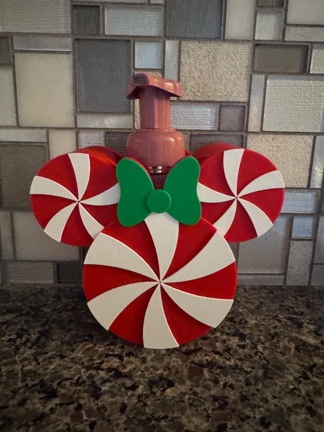Peppermint Minnie Bow Soap Holder