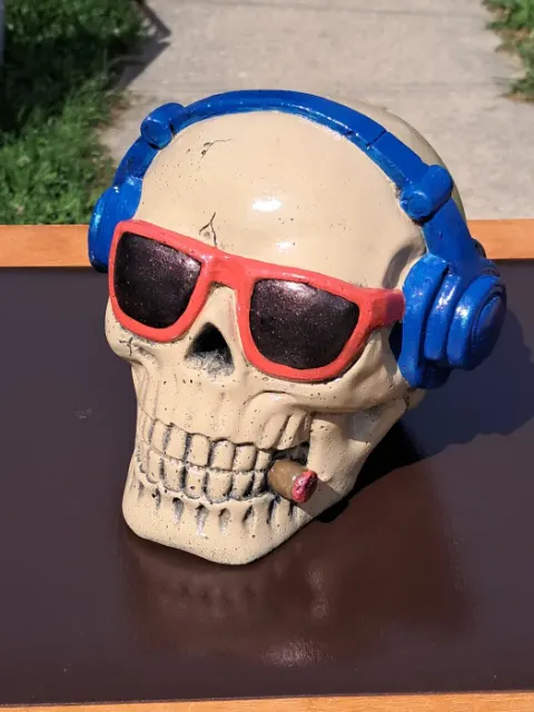 Skull with Headphones