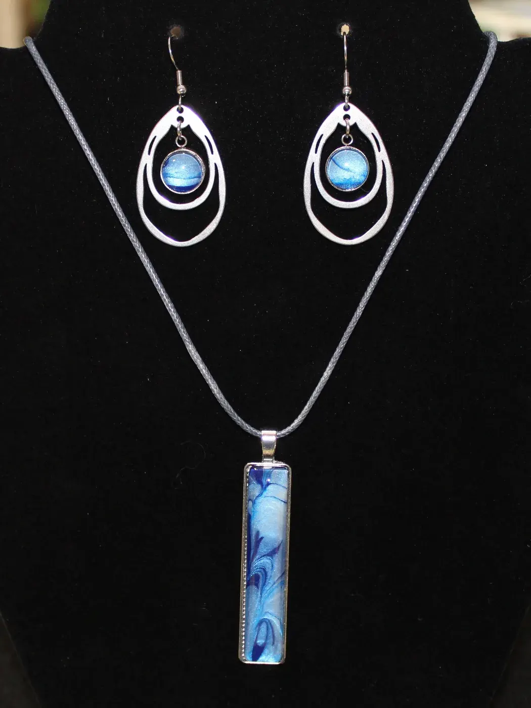 Necklace & Earrings Combo Blue