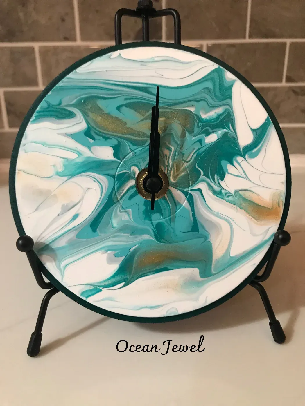 Ocean Jewel Clock